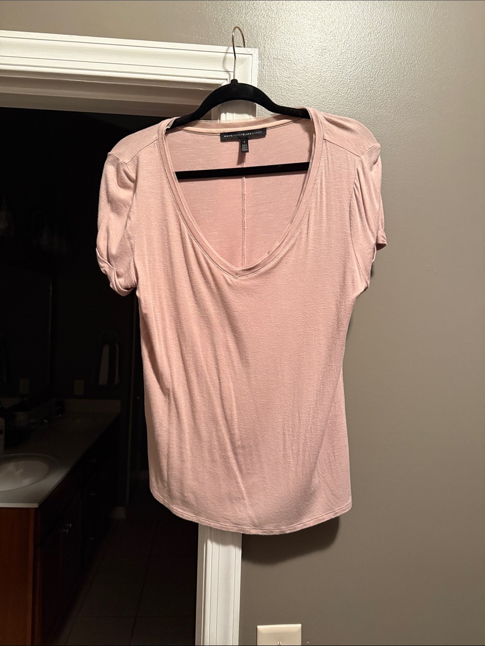 WHBM Scoop Neck Short Sleeve Tee